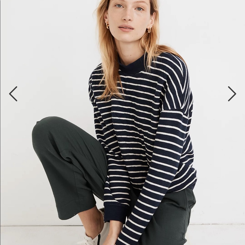 Quilted Studio Mockneck Sweatshirt in Stripe